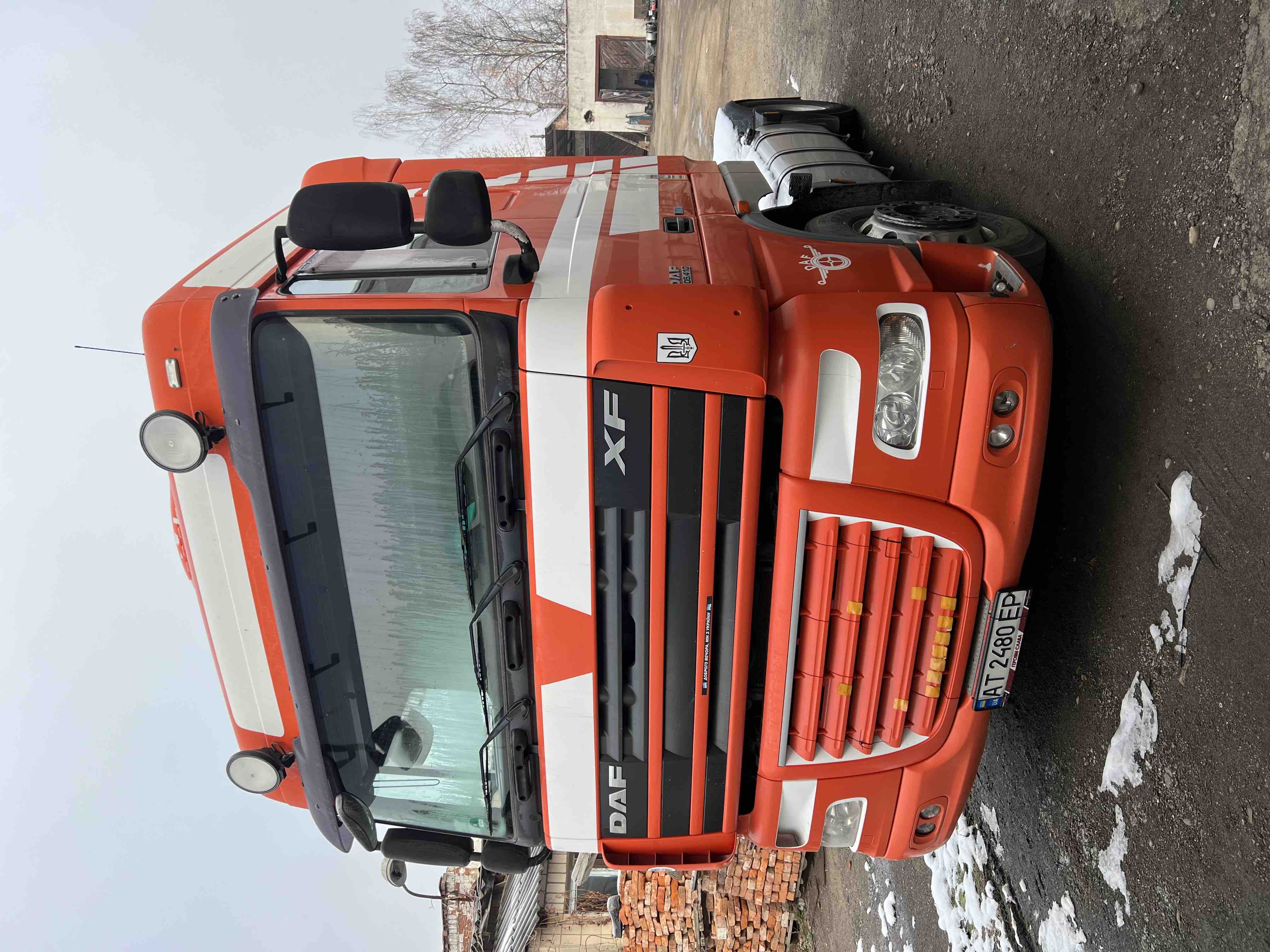 Вживаний тягач DAF XF 105.410 ATe  ADR | Україна