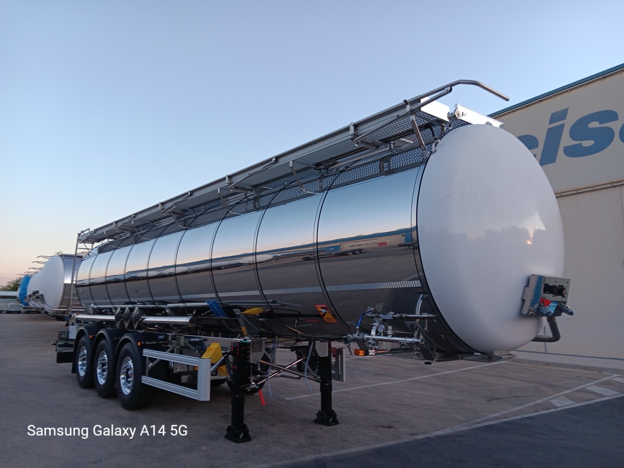 Цистерна для хімії 30.000л. 1С - Parcisa | ГОТОВА