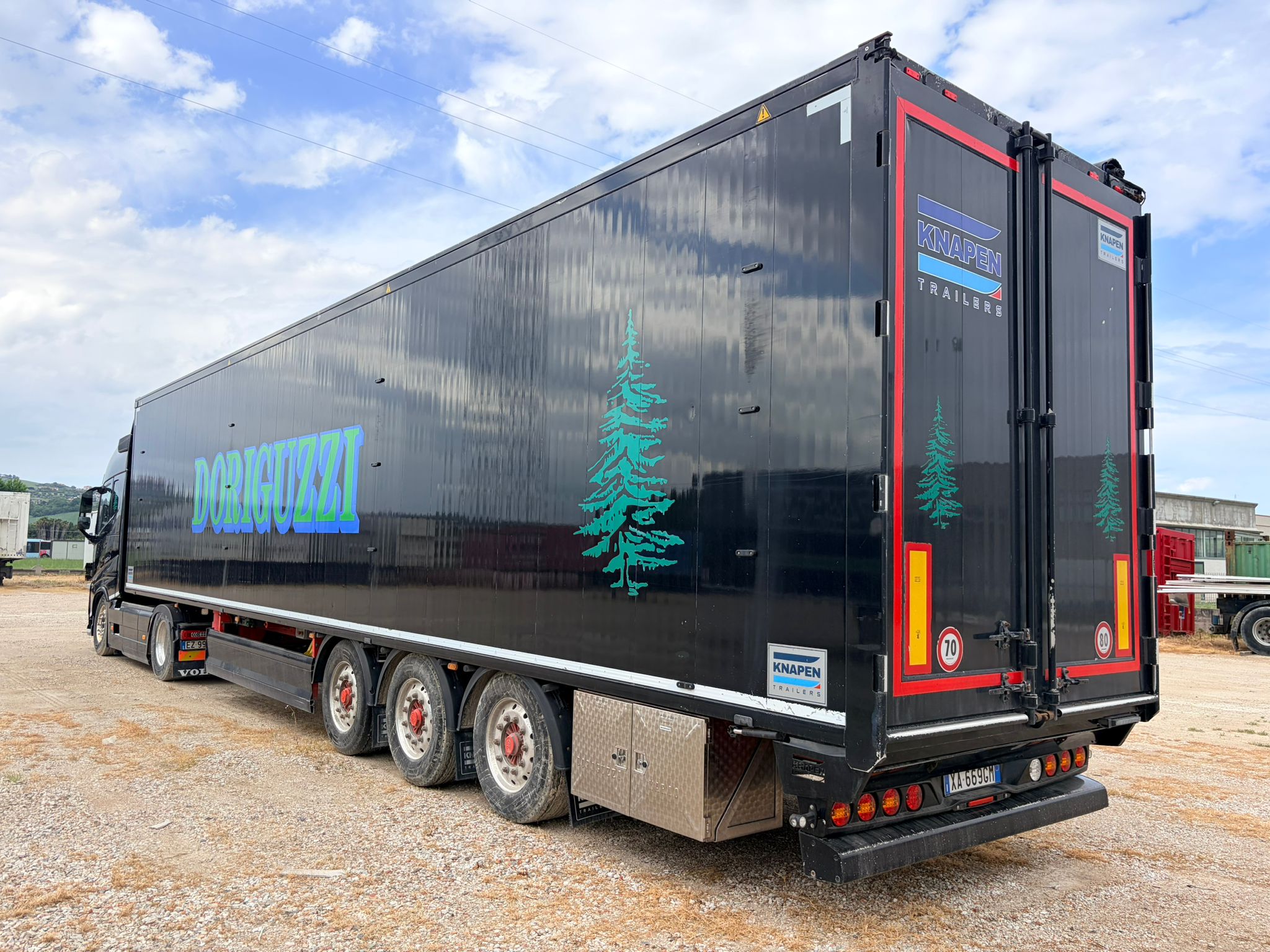 Комплект щеповоз KNAPEN 2018 + VOLVO FH500 2015 | Італія
